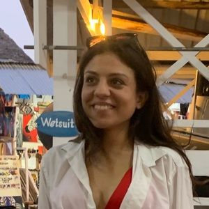 Meet your Posher, Sandra